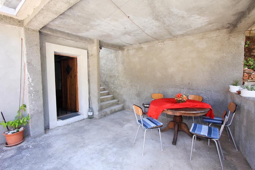 Robinson Braco Apartment Bogomolje Exterior foto